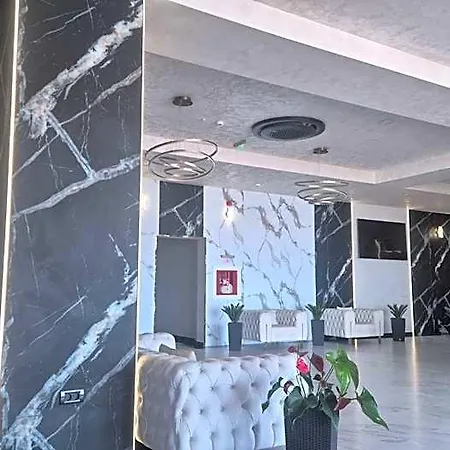 Alexandra Hotel
